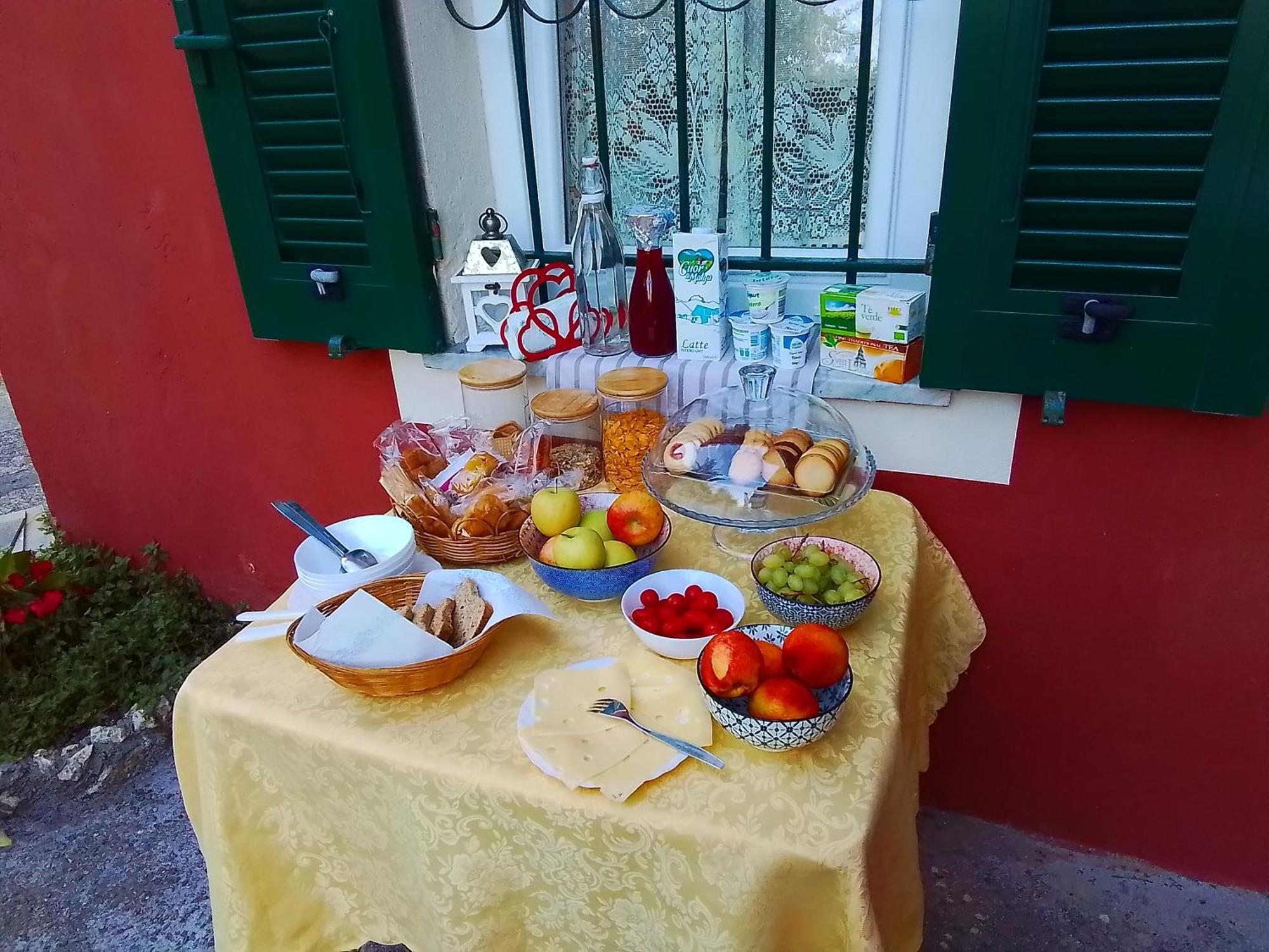 Anita B&B Uscio Kültér fotó